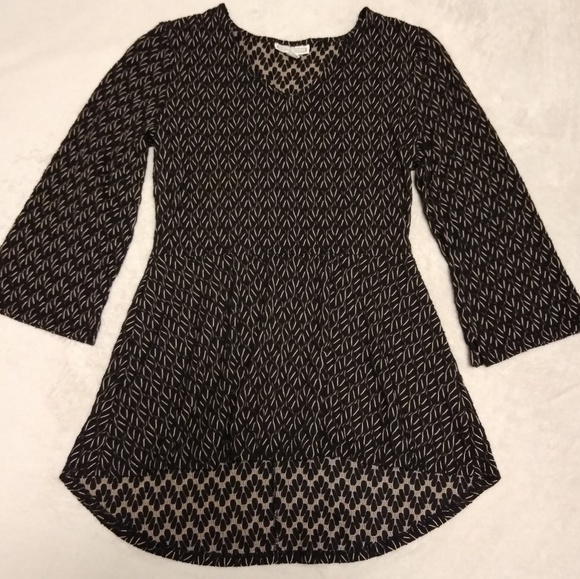 Dana Buchman Tops - Black and Brown Bell Sleeve Top